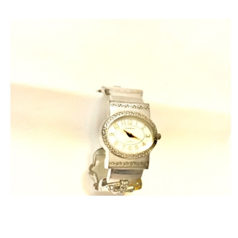 Narmi Quartz #SQ2809 Women Watch
